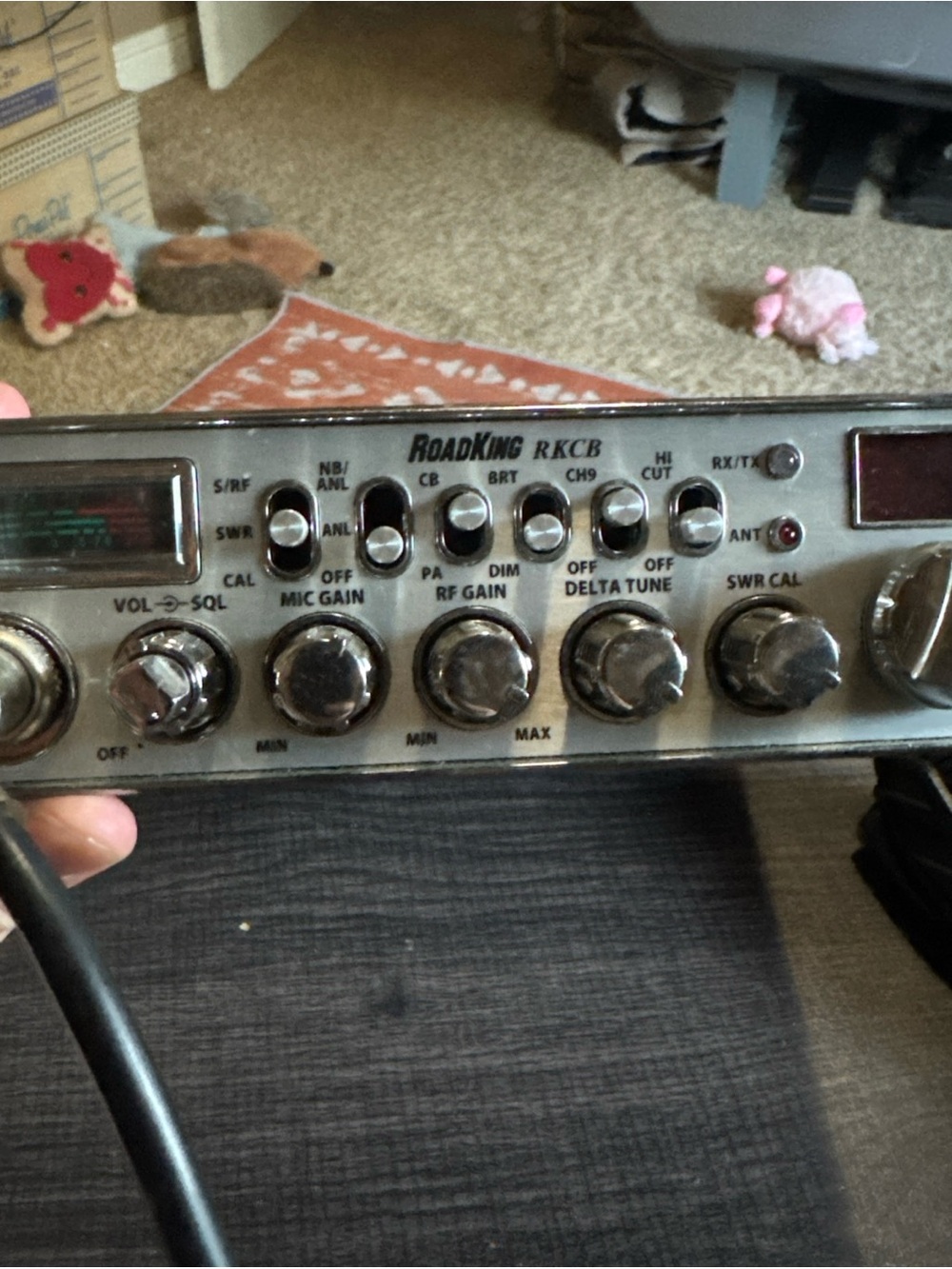 RoadKing RKCB Classic 40 Channel CB Radio No Wiring Harness Untested